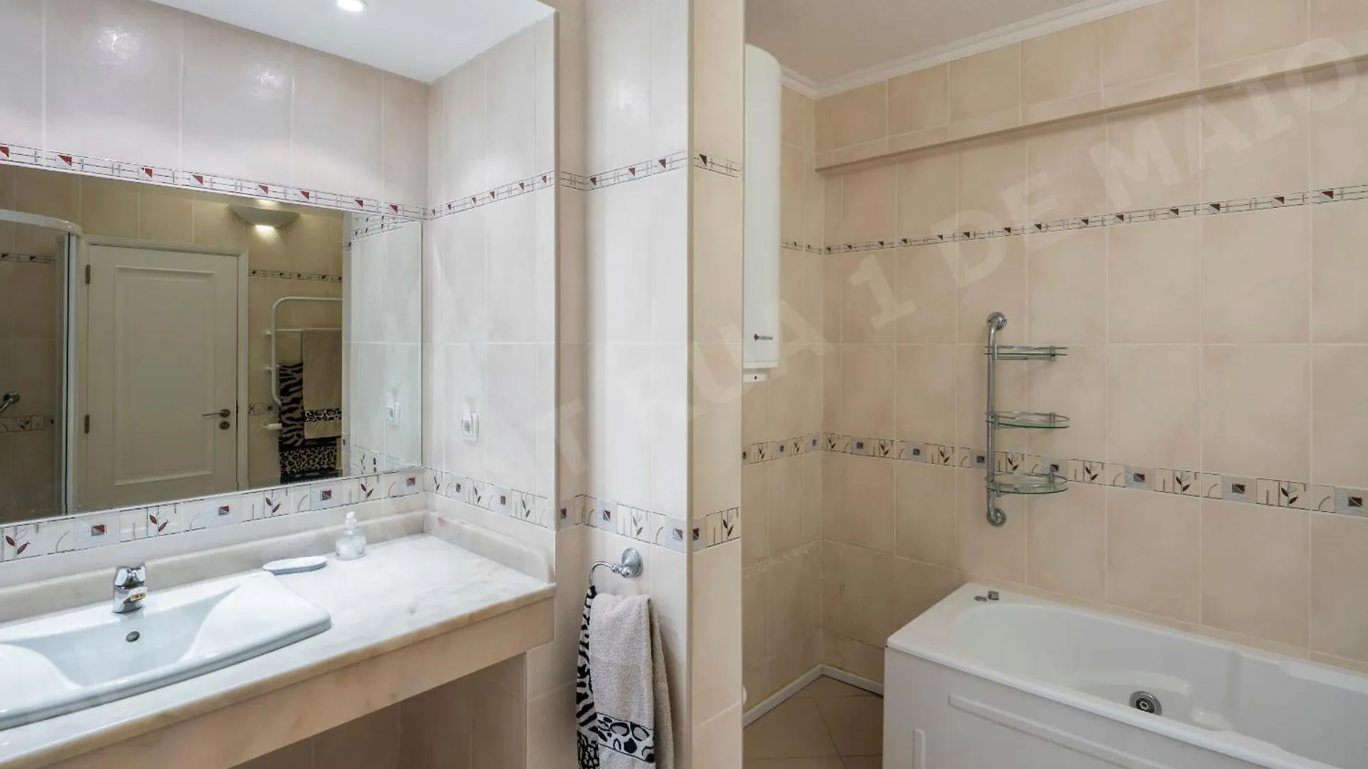 Maio Apartment Luz