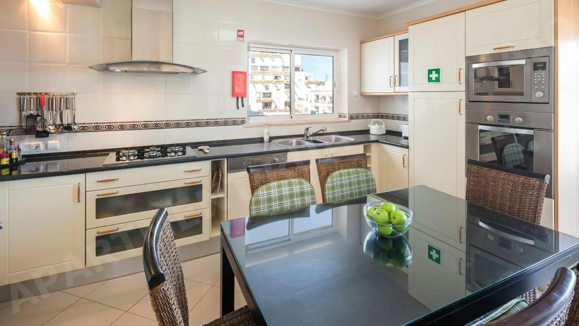 Maio Apartment Praia Da Luz